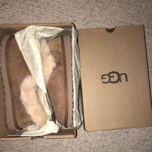 Ugg Nita slippers